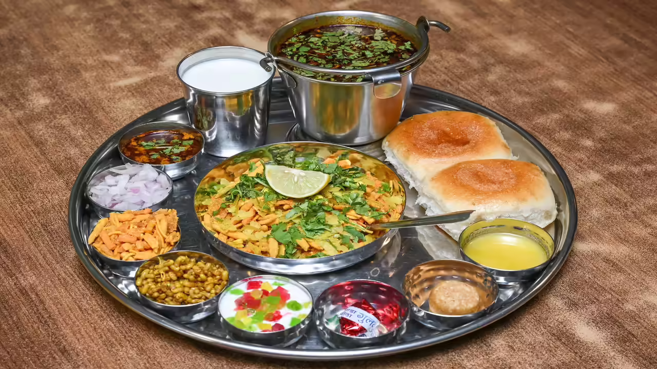 मिसळ पाव